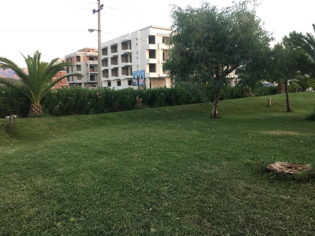 Beachfront Apartment オリクム エクステリア 写真